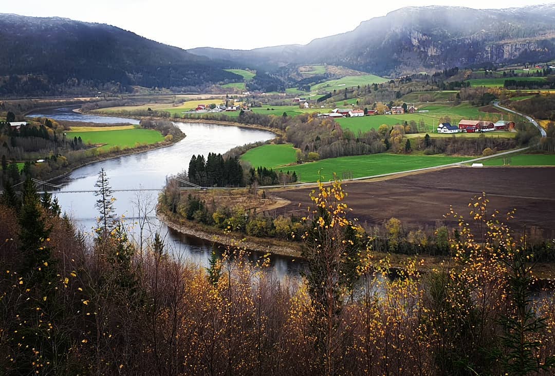 Namsen_østduun_landskap_elv_landstad