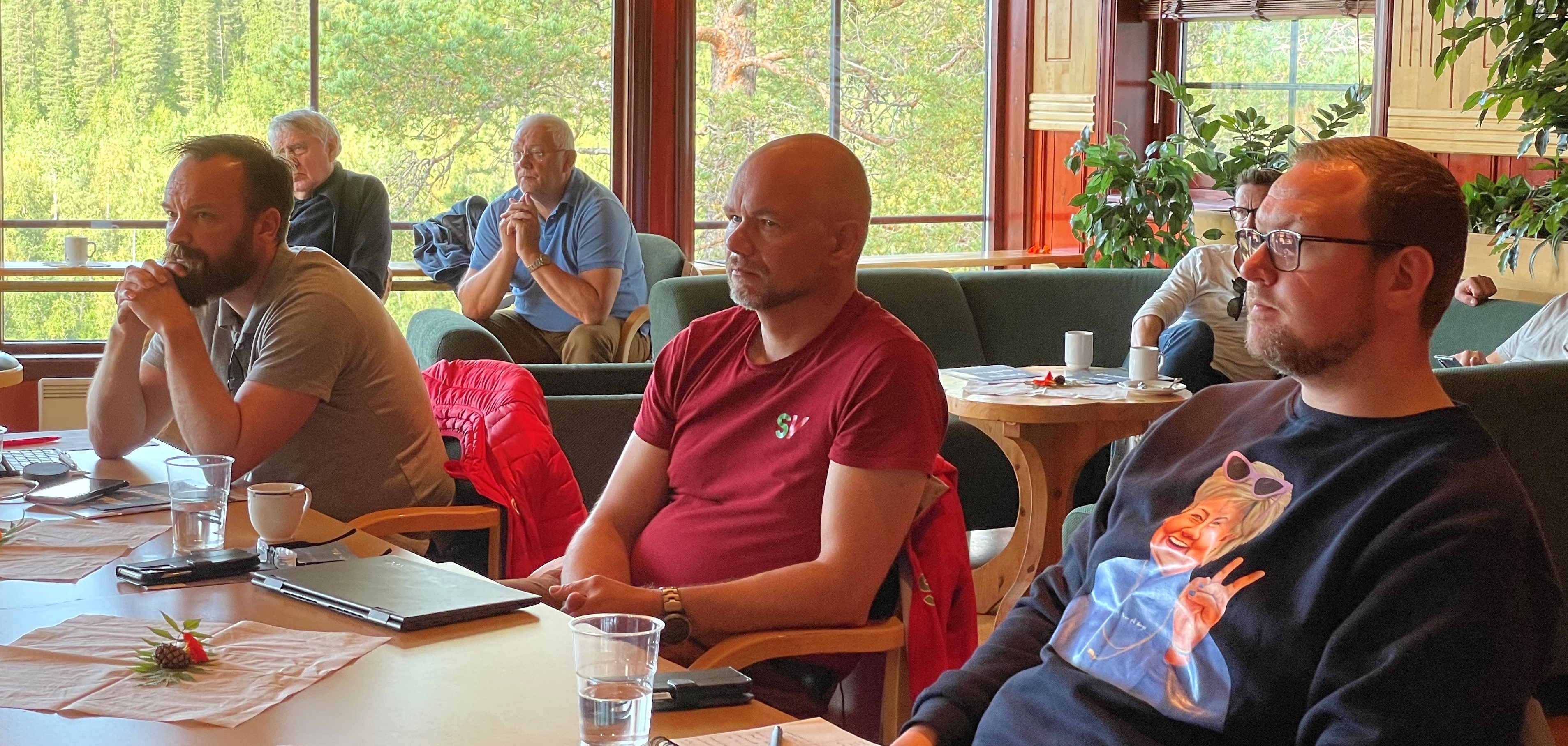 Målselv_2021_velg villaksen_debatt_red