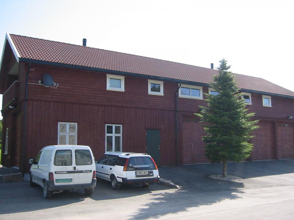 Hovedbygg med leiligheter