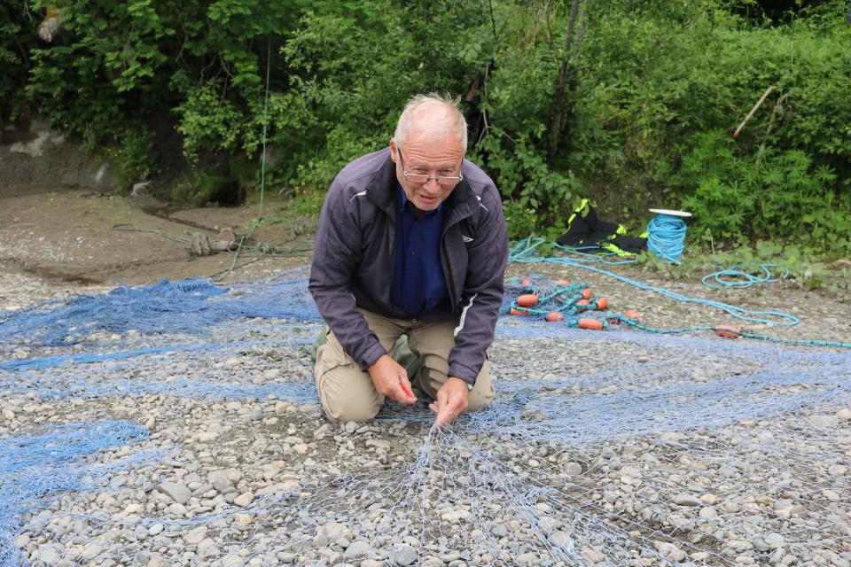 Johan Ertsgaard reparerer nota