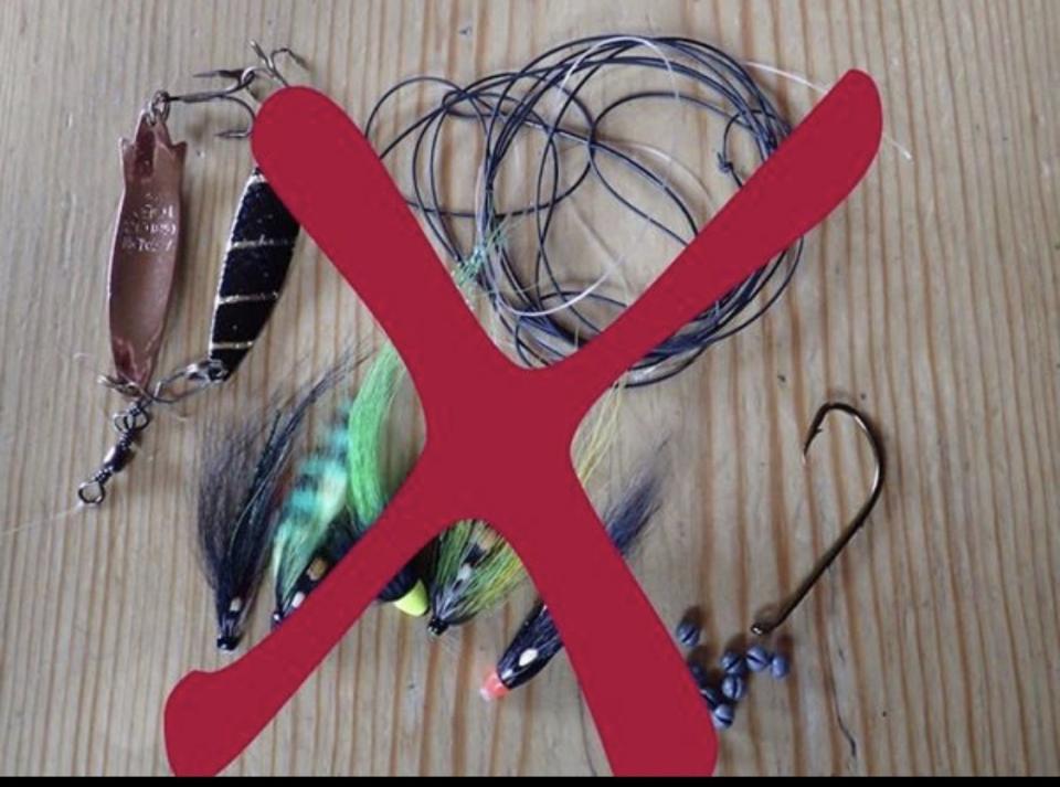 Redskap som nå er forbudt under fiske i Kongsfjordelva.