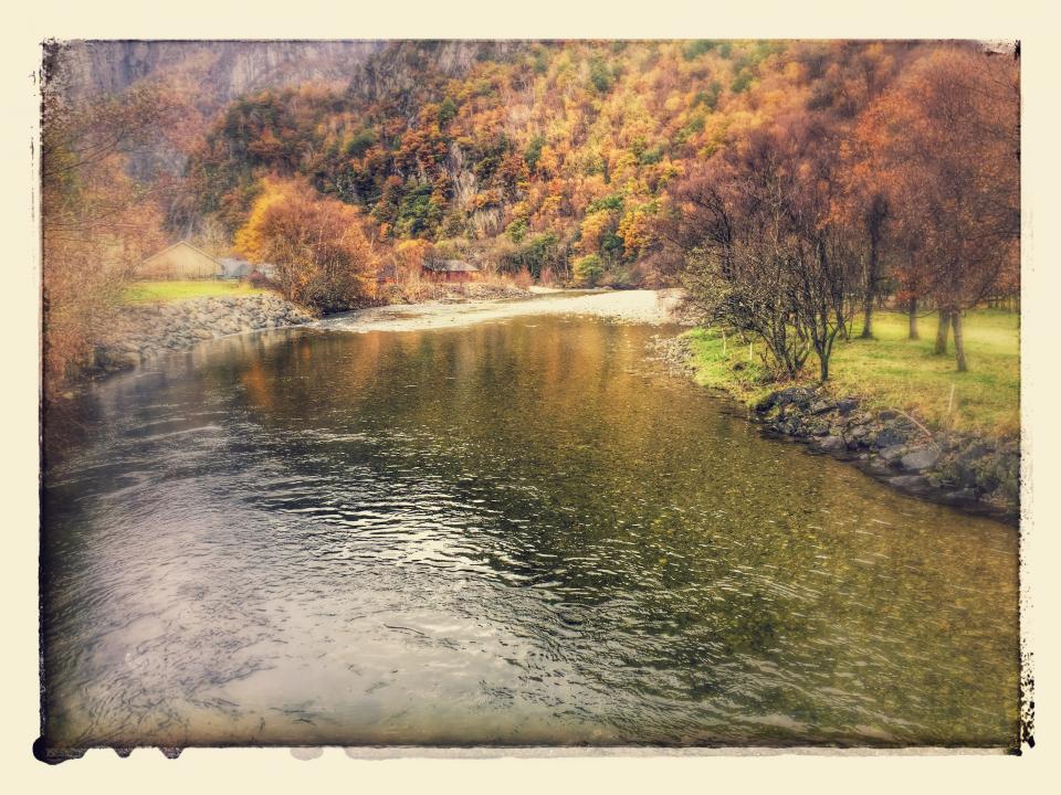 Abalseneshølen nedstrøms