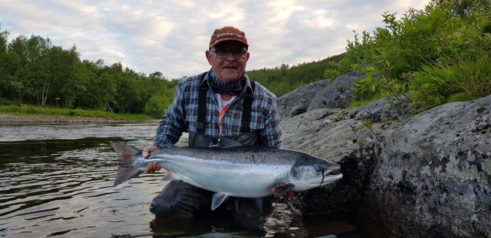 Lakselv i Porsanger. Udo kotzurek, 13 kg, Flue. Gjenutsatt