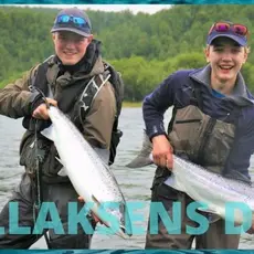 To fornøyde laksefiskere