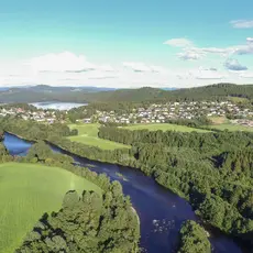 Steinkjervassdraget Byaelva dronefoto
