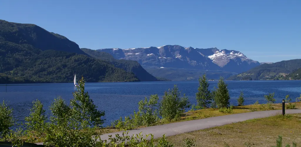 Førdefjorden Foto: Simo Räsänen Førdefjorden Foto: Simo Räsänen