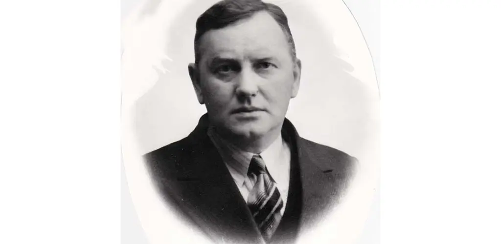 Reidar Daldorff tok den største laksen i Kongsfjordelva Reidar Daldorff mesterfiskeren fra Kongsfjordelva